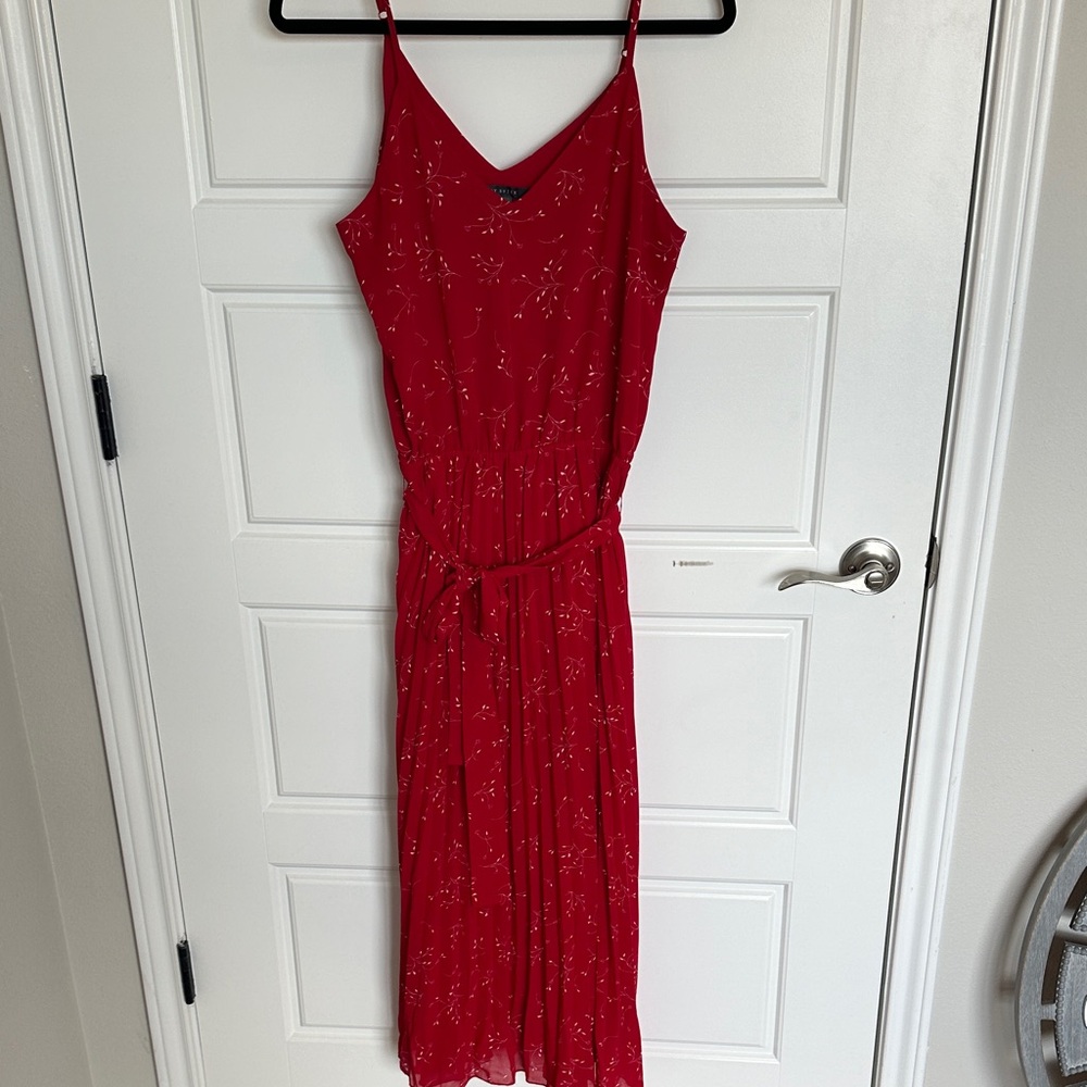 EUC Suzy Shier Red Dress with Spaghetti Straps M